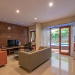 Family Only Villa With Private Pool & Hill View- De Reiz Dago Syariah 3Br
