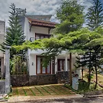 Family Only Villa With Private Pool & Hill View- De Reiz Dago Syariah 3Br