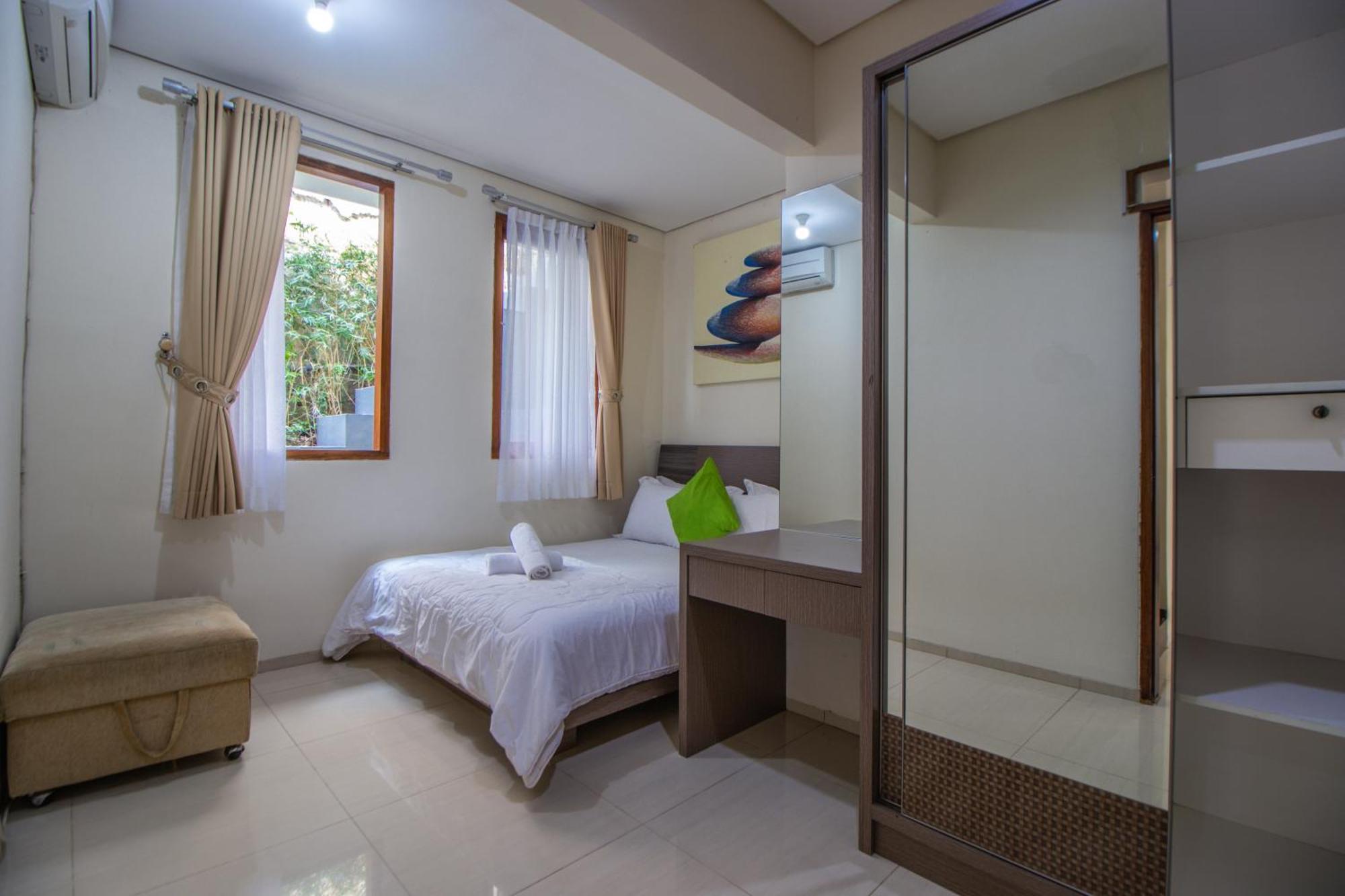 Family Only With Private Pool & Hill View- De Reiz Dago Syariah 3br Villa Bandung
