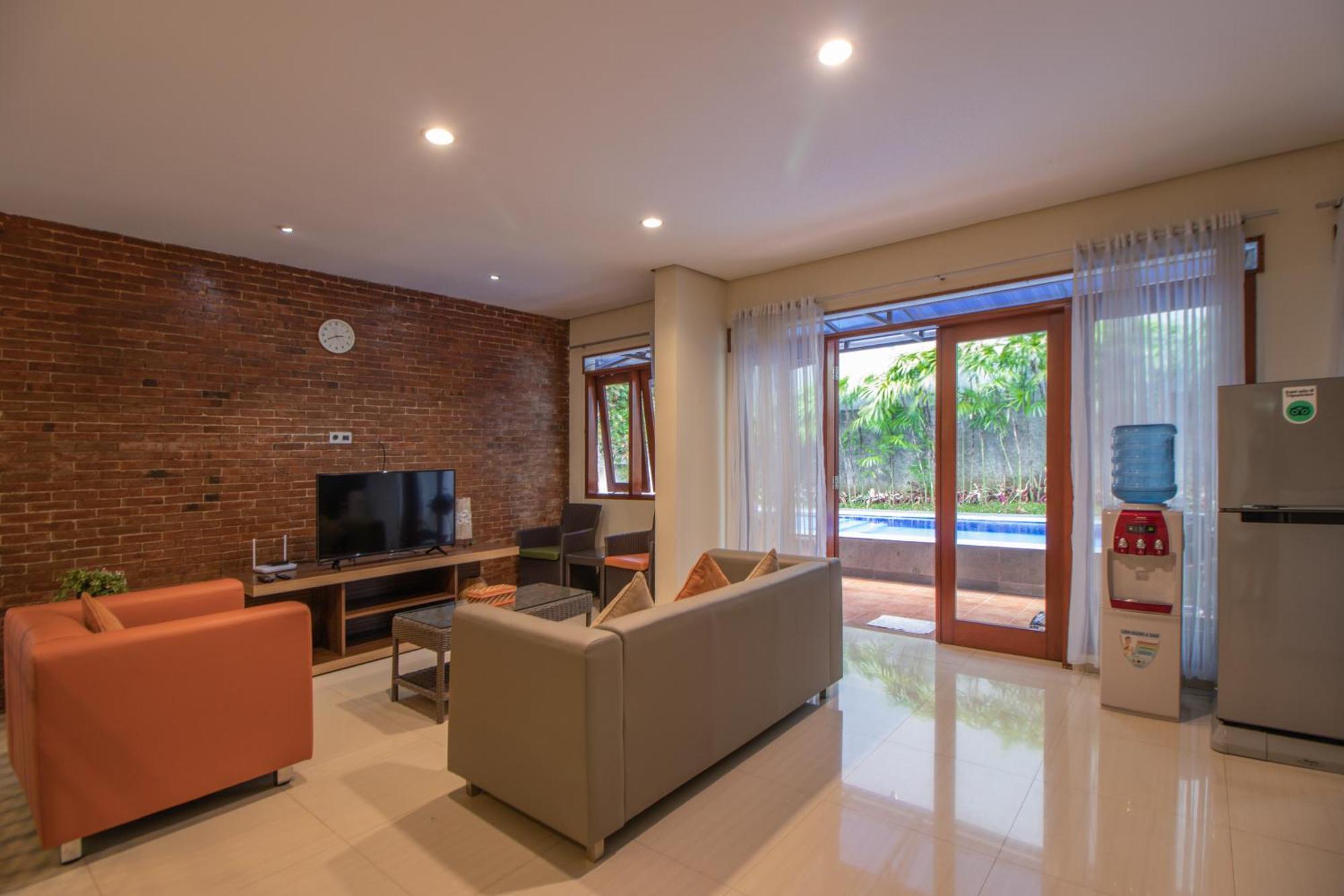 Family Only With Private Pool & Hill View- De Reiz Dago Syariah 3br Bandung
